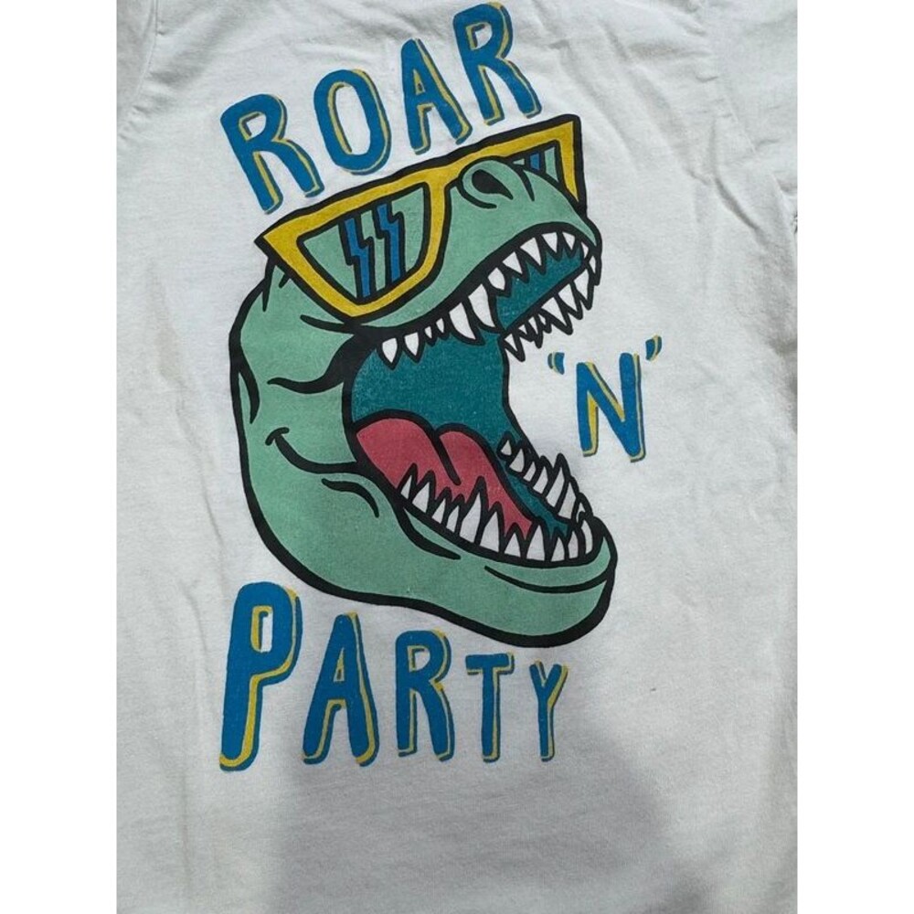 Meme Kids size 2 Dinosaur Tshirt